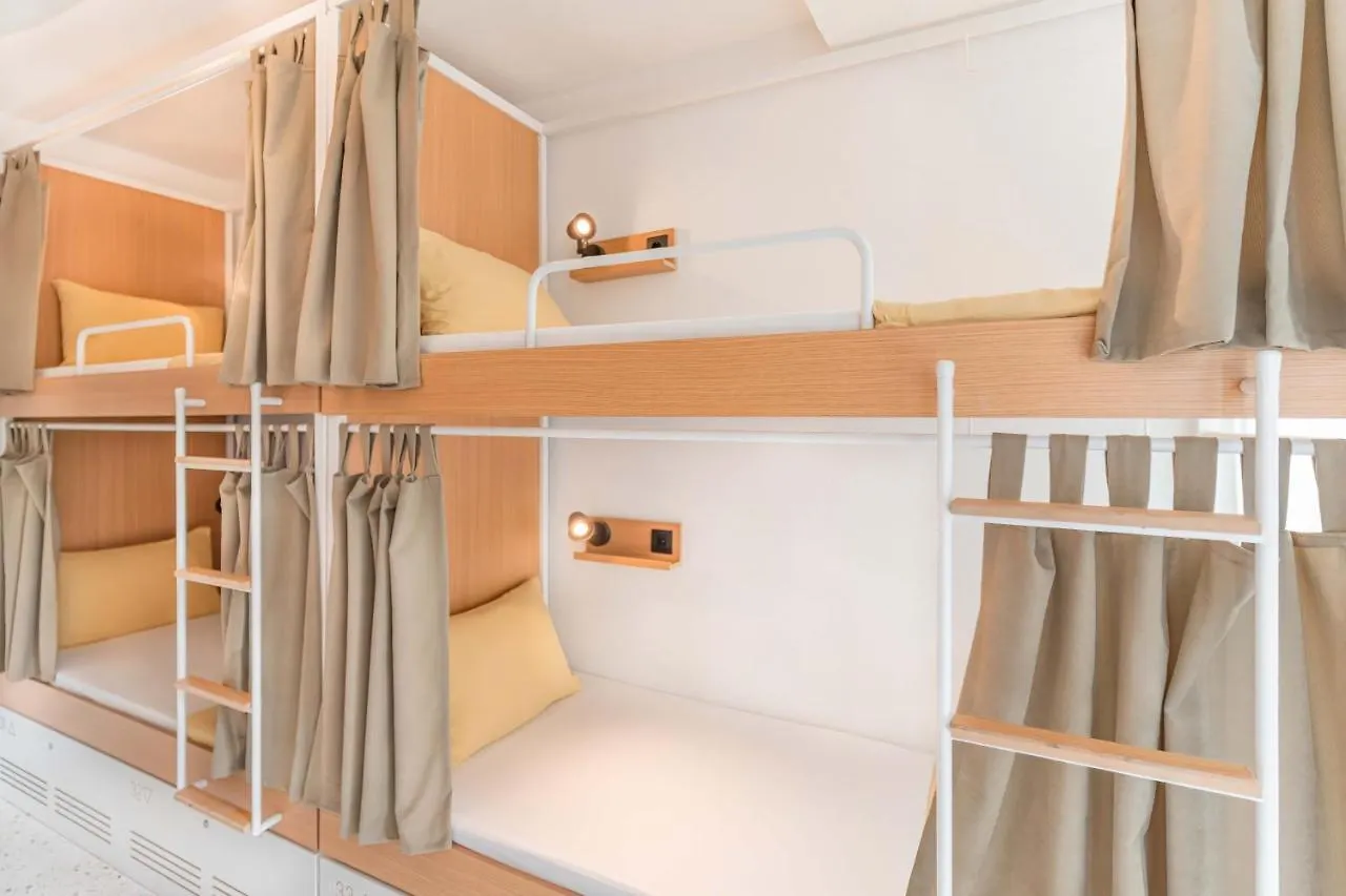 Be Bold Hostel 安塔利亚