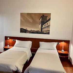 Boutique 3 0 , Ferrara Italia