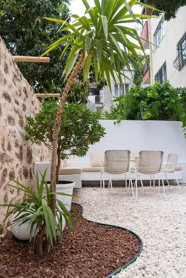 Be Bold Hostel أنطاليا